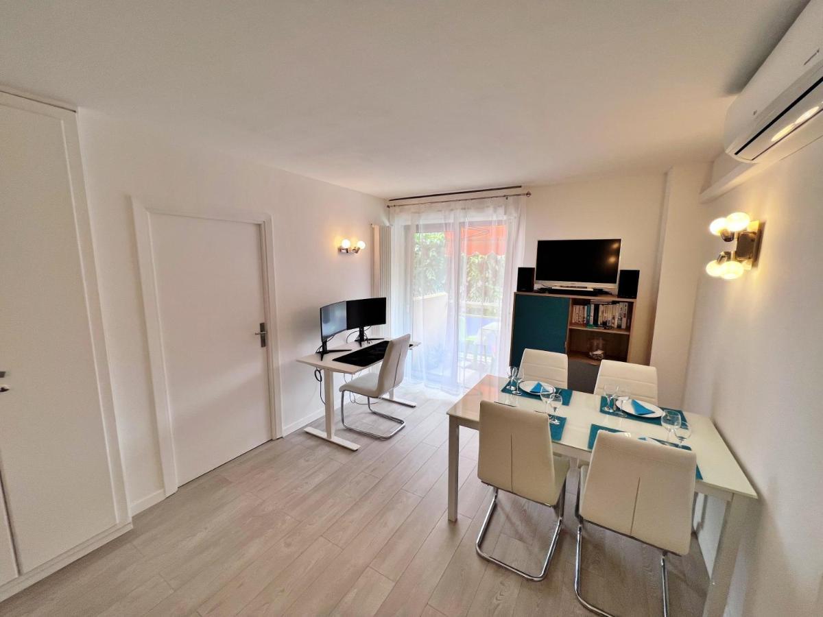 Pearl Holiday Home - Remote Work Friendly Рокбрюн-Кап-Мартин Екстериор снимка